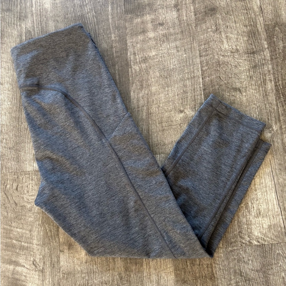 Athleta S
